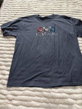 Les Miserables T Shirt Gray Graphic Broadway Musical Theater Adult XL Vintage